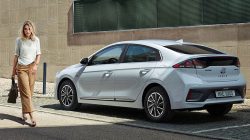 Harga-Varian-dan-Vitur-Hyundai-Ioniq-Electric-harga-2023