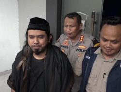 Diduga Bikin Konten Suami Istri Boleh Tukar Pasangan, Kini Jadi Tersangka – Fakta Gus Samsudin