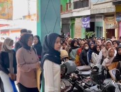 Viral Ratusan Orang Antre Lamar Kerja di Warung Seblak, Netizen: Sulitnya Dapat Pekerjaan